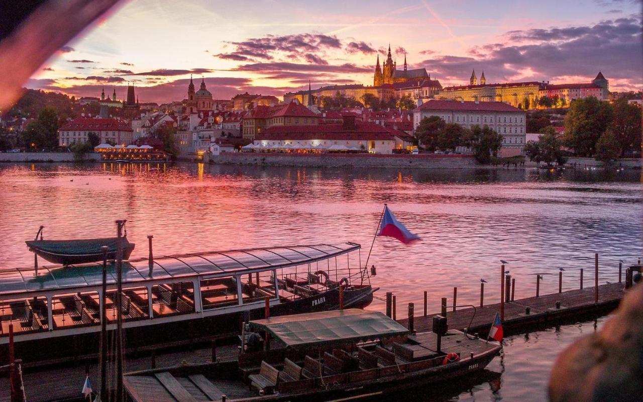 Apartment Vltava Πράγα Εξωτερικό φωτογραφία
